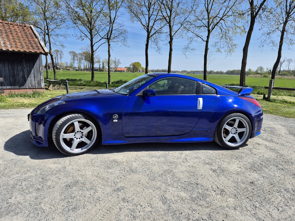 Nissan06.jpg